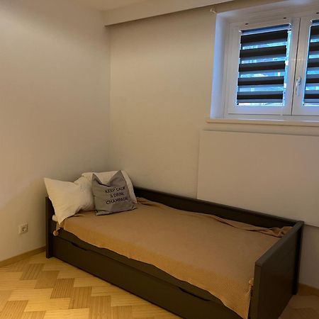 Deluxe Apartement Tirol Landeck Exteriör bild
