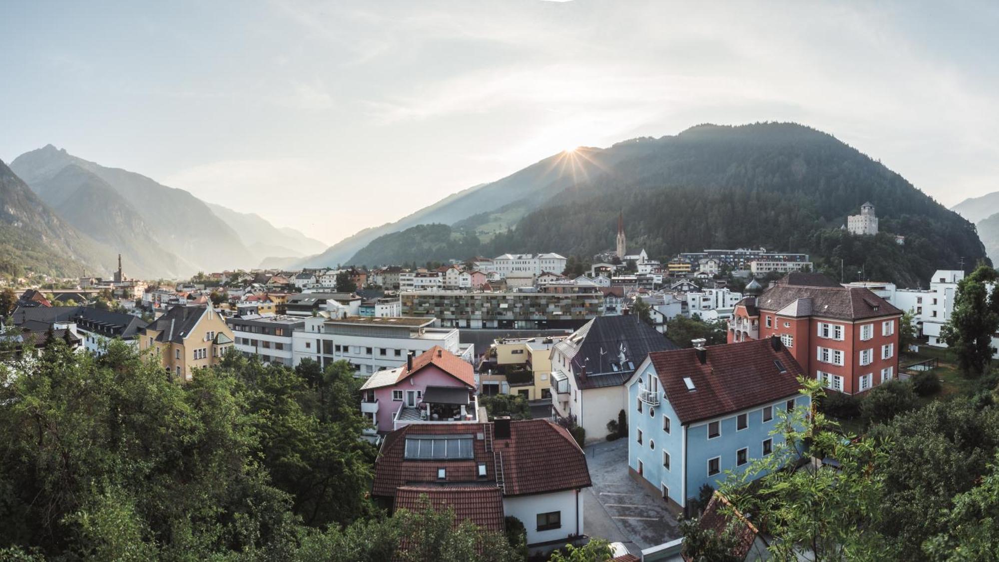 Deluxe Apartement Tirol Landeck Exteriör bild