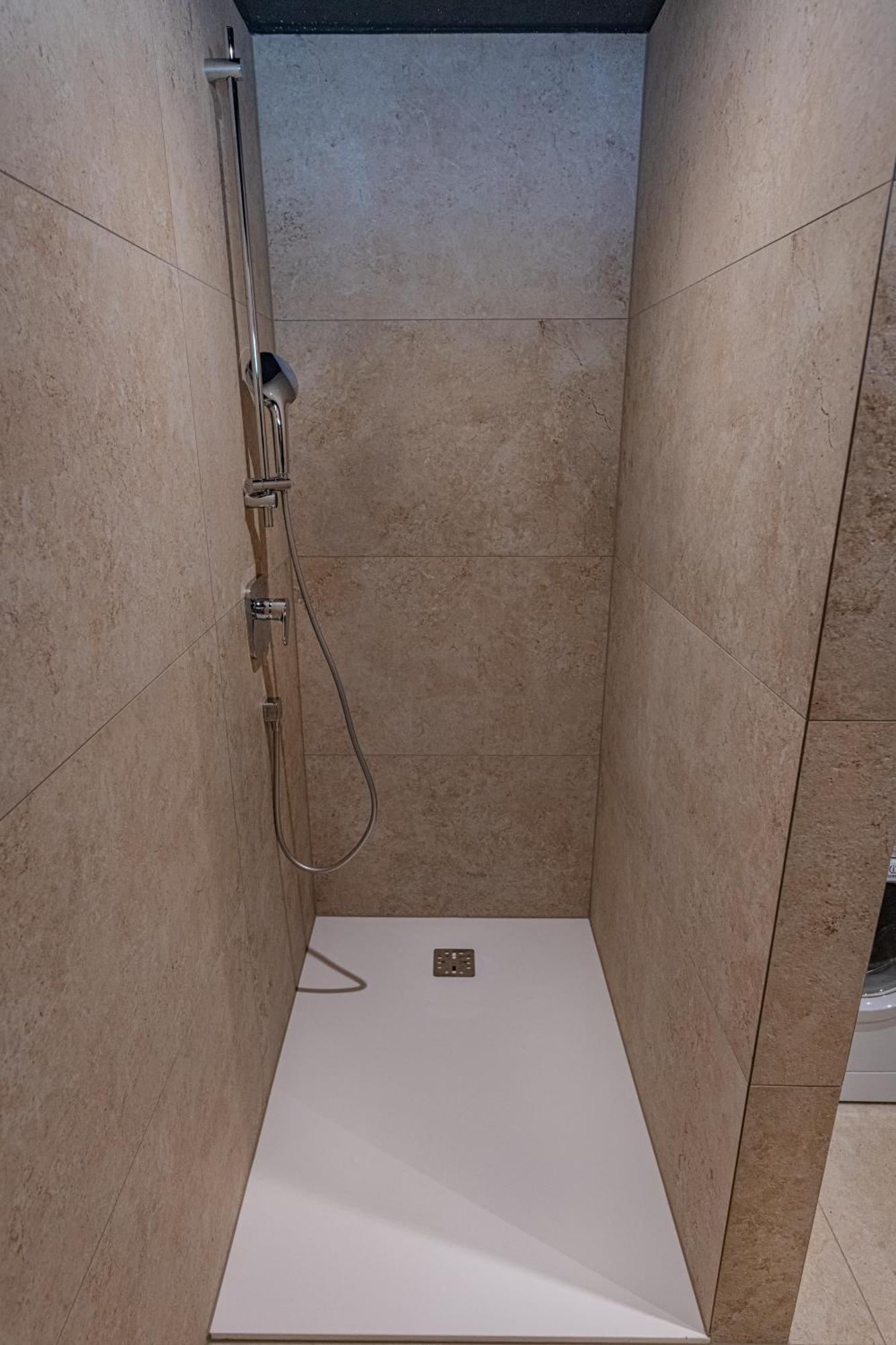 Deluxe Apartement Tirol Landeck Exteriör bild